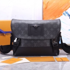 Mens Louis Vuitton Satchel Bags